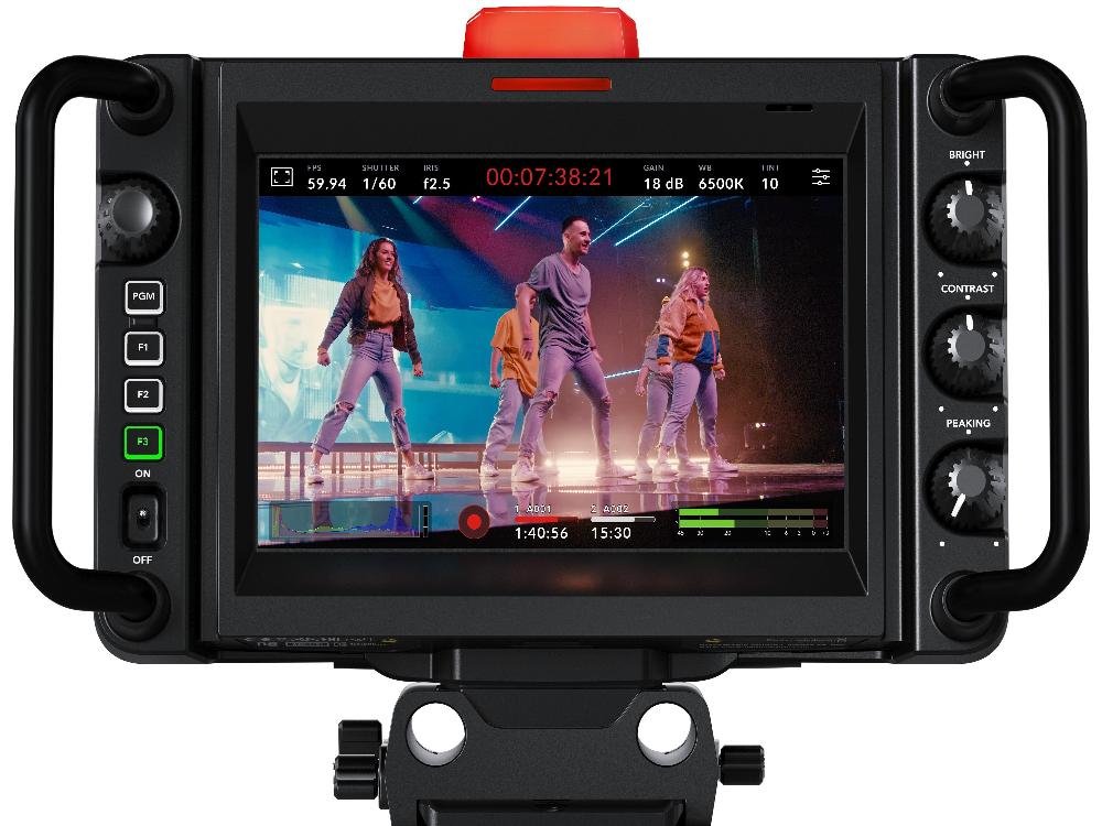 Blackmagic Design Studio Camera 4K Plus G2 (body only, Tripod Mount incl)